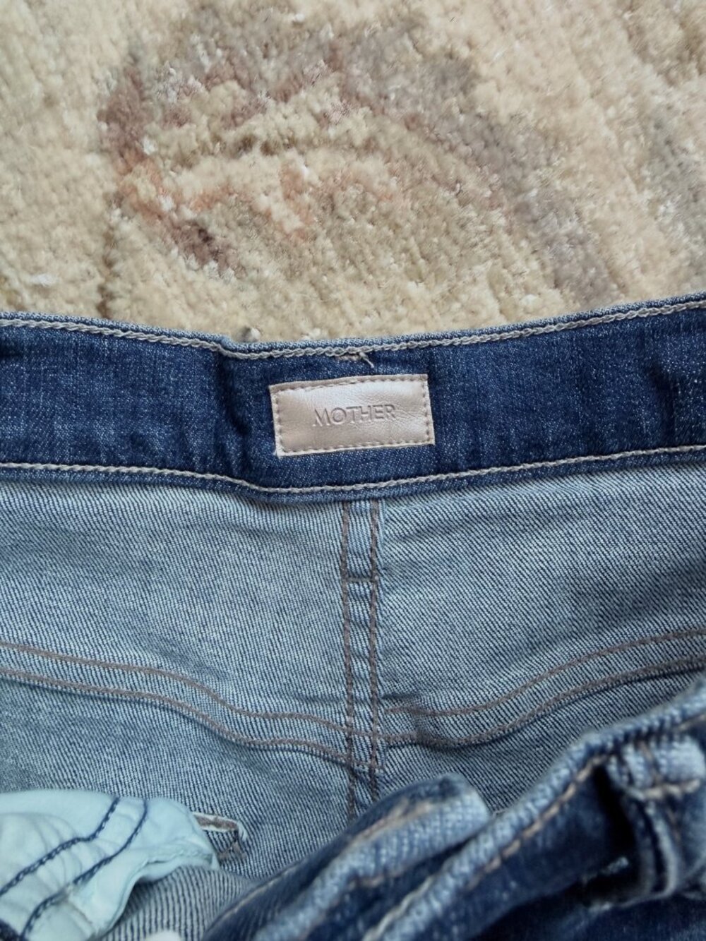 MOTHER High Waisted Rascal Slit Flip Chew Short - Off Duty - Size 25 - Picture 6 of 8